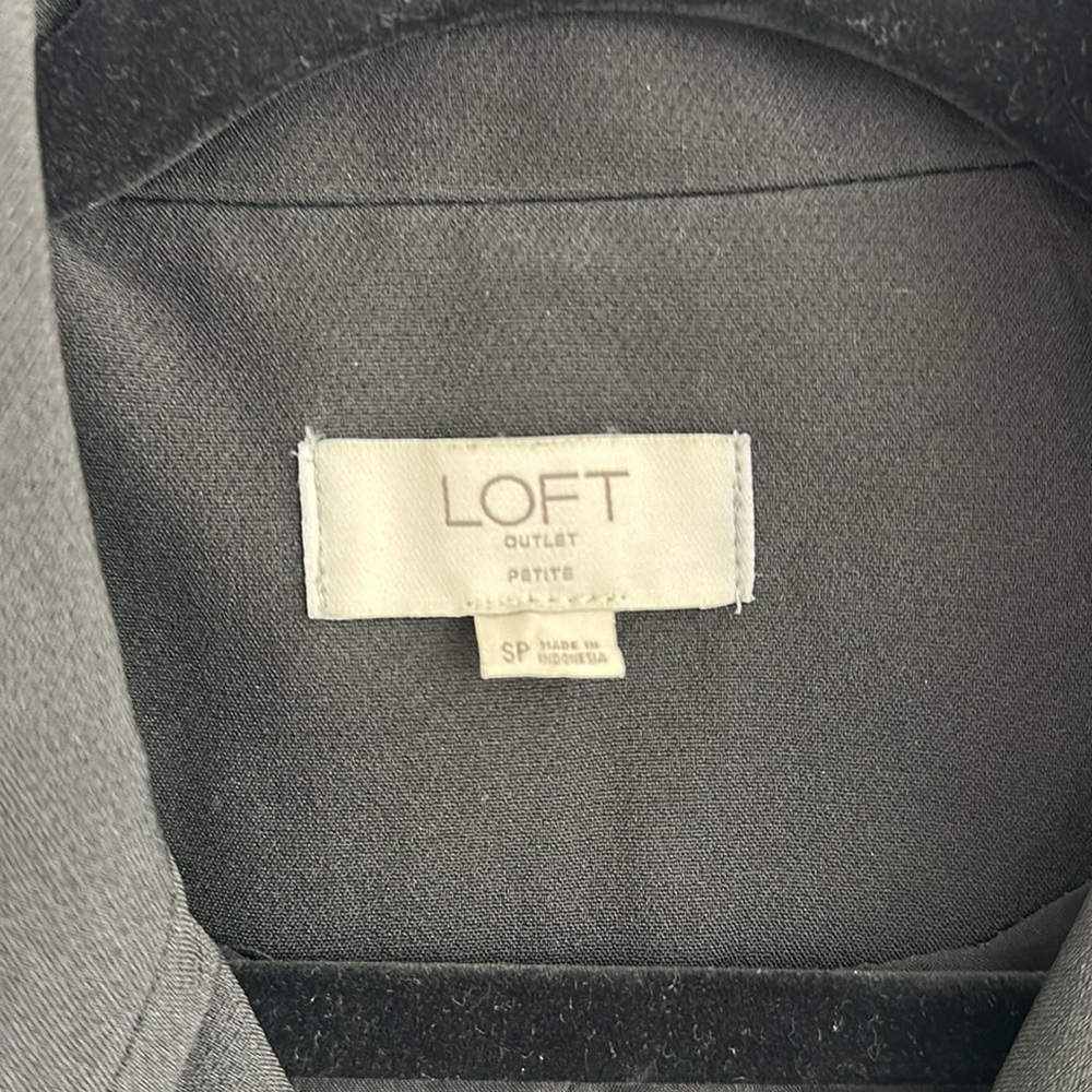 Loft Jacket - Picture 3 of 3